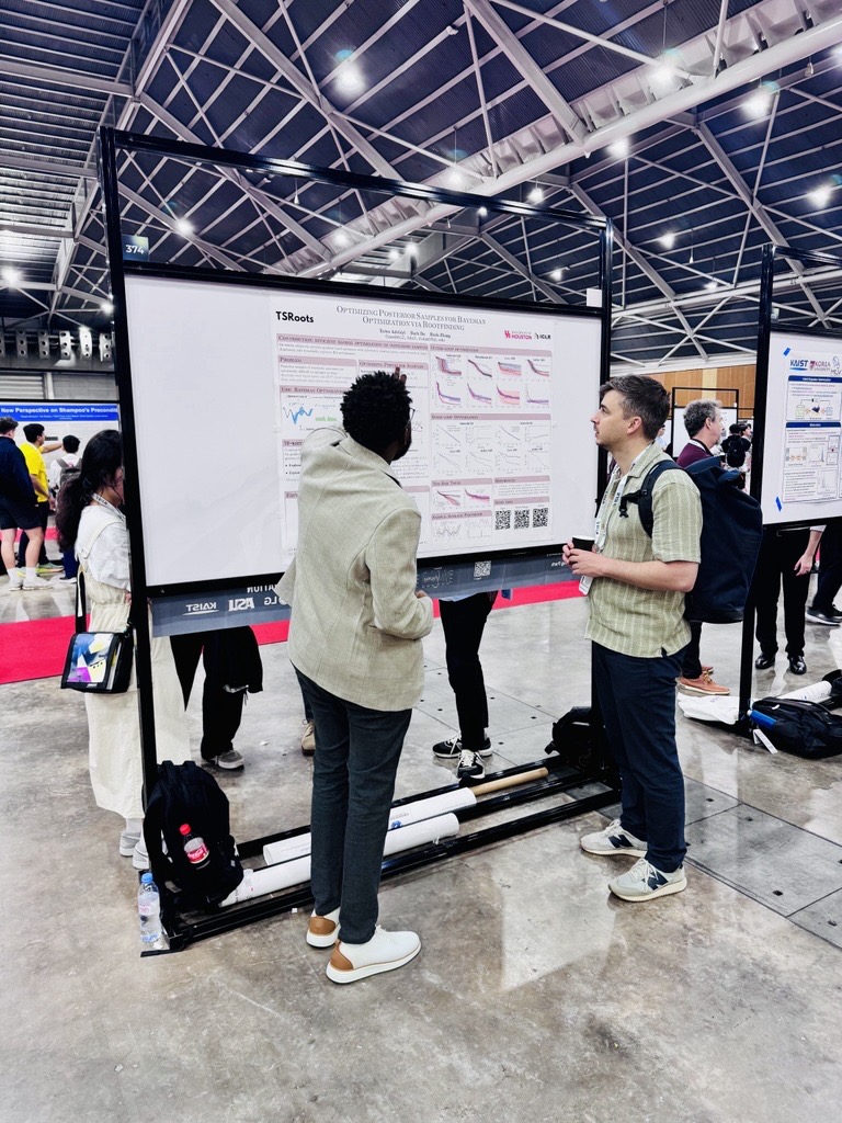 Taiwo presents poster